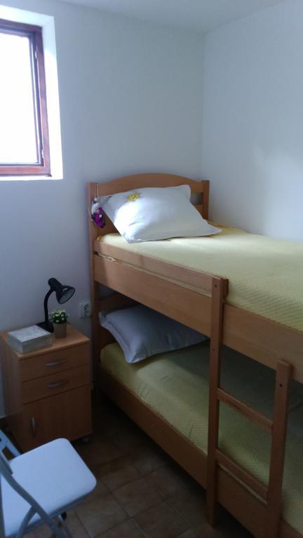 Studio Apartment Jadranko Duga Uvala Krnica Camera foto