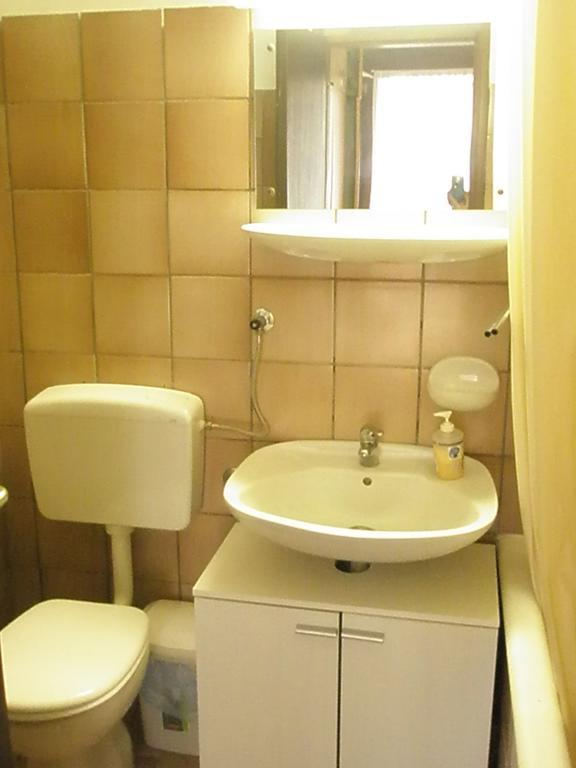 Studio Apartment Jadranko Duga Uvala Krnica Camera foto
