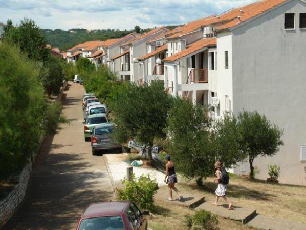 Studio Apartment Jadranko Duga Uvala Krnica Esterno foto